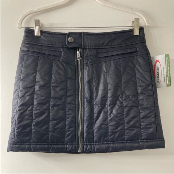 NWOT Athleta Toasty Buns skirt sz 8 - Picture 3 of 6